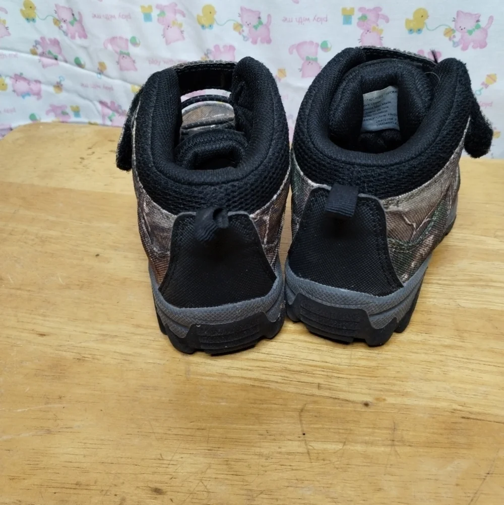 Boys Slip On And Strap camo boots